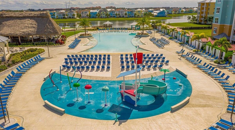 Kissimmee, Florida 34747, 2 Bedroom Bedrooms, ,2 Bathroombathrooms,Residential,For Sale,Sunset Walk Dr,0,Mfrs5142608