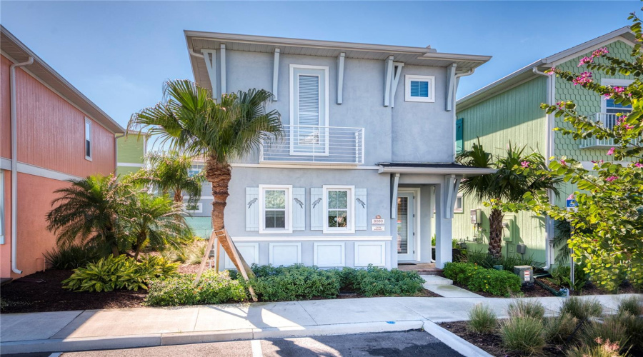 Kissimmee, Florida 34747, 4 Bedroom Bedrooms, ,3 Bathroombathrooms,Residential,For Sale,Dreamsicle,0,Mfro6395871
