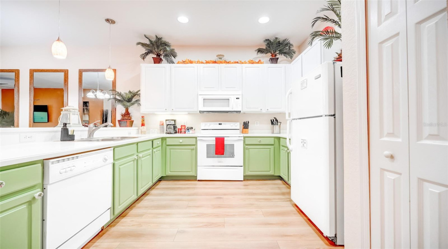 Davenport, Florida 33897, 2 Bedroom Bedrooms, ,2 Bathroombathrooms,Residential,For Sale,Lucaya,0,Mfro6430443