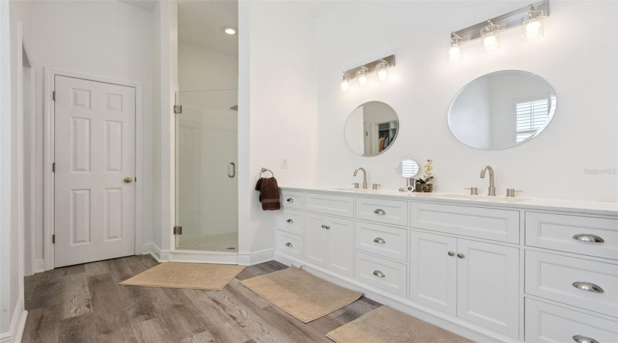 Celebration, Florida 34747, 5 Bedroom Bedrooms, ,4 Bathroombathrooms,Residential,For Sale,Croton,0,Mfro6409064