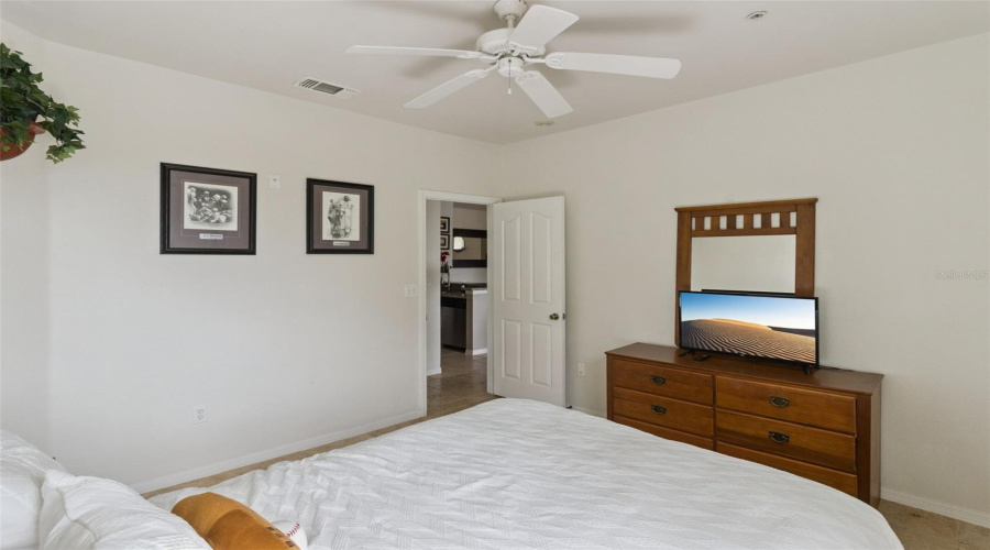 Kissimmee, Florida 34747, 4 Bedroom Bedrooms, ,2 Bathroombathrooms,Residential,For Sale,Dunes,0,Mfro6428294