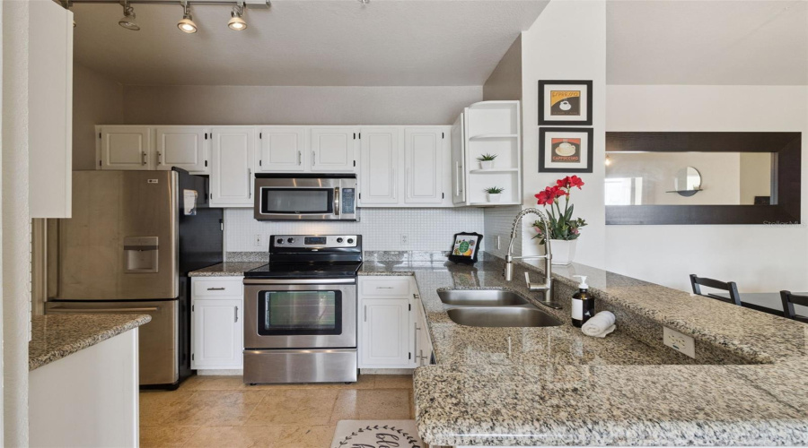 Kissimmee, Florida 34747, 4 Bedroom Bedrooms, ,2 Bathroombathrooms,Residential,For Sale,Dunes,0,Mfro6428294