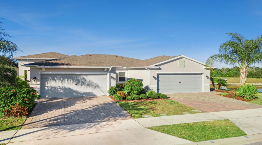 Kissimmee, Florida 34747, 2 Bedroom Bedrooms, ,2 Bathroombathrooms,Residential,For Sale,Sand Pierre Court,0,Mfro6379571