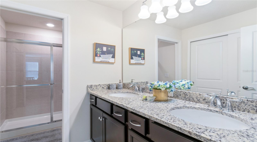 Davenport, Florida 33897, 5 Bedroom Bedrooms, ,4 Bathroombathrooms,Residential,For Sale,Gardenia,0,Mfro6430639