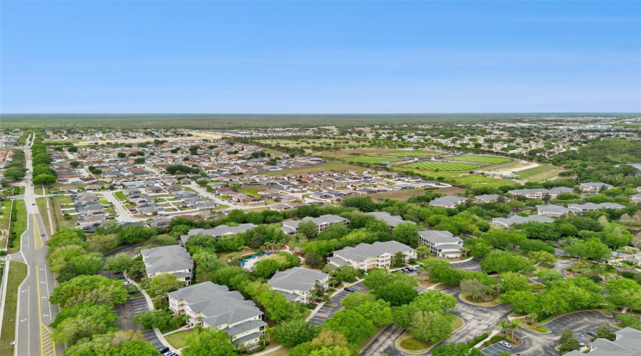 Davenport, Florida 33897, 2 Bedroom Bedrooms, ,2 Bathroombathrooms,Residential,For Sale,Lucaya,0,Mfrs5147343