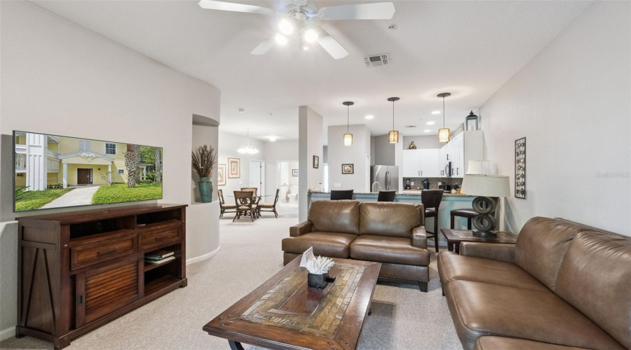 Davenport, Florida 33897, 2 Bedroom Bedrooms, ,2 Bathroombathrooms,Residential,For Sale,Lucaya,0,Mfrs5147343