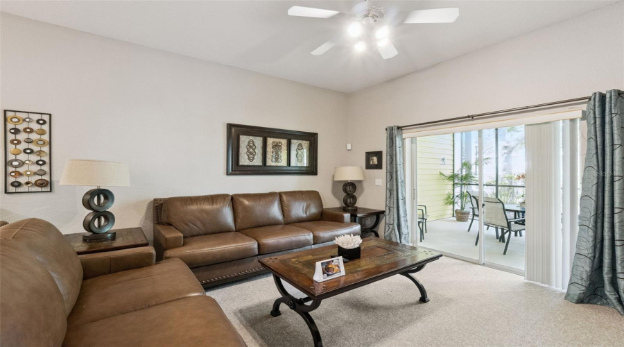 Davenport, Florida 33897, 2 Bedroom Bedrooms, ,2 Bathroombathrooms,Residential,For Sale,Lucaya,0,Mfrs5147343