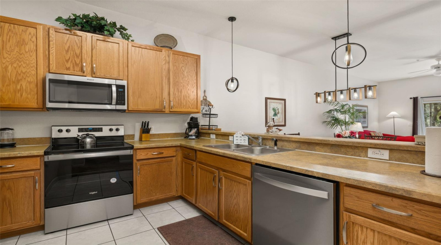 Davenport, Florida 33897, 2 Bedroom Bedrooms, ,2 Bathroombathrooms,Residential,For Sale,Rum,0,Mfrs5138719