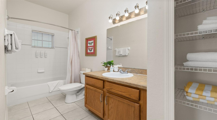 Davenport, Florida 33897, 2 Bedroom Bedrooms, ,2 Bathroombathrooms,Residential,For Sale,Rum,0,Mfrs5138719