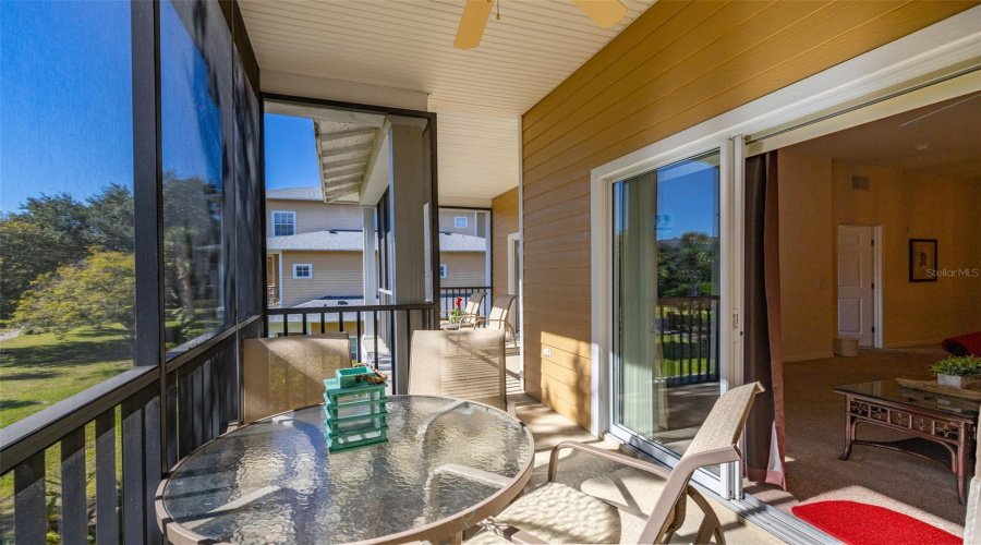 Davenport, Florida 33897, 2 Bedroom Bedrooms, ,2 Bathroombathrooms,Residential,For Sale,Rum,0,Mfrs5138719