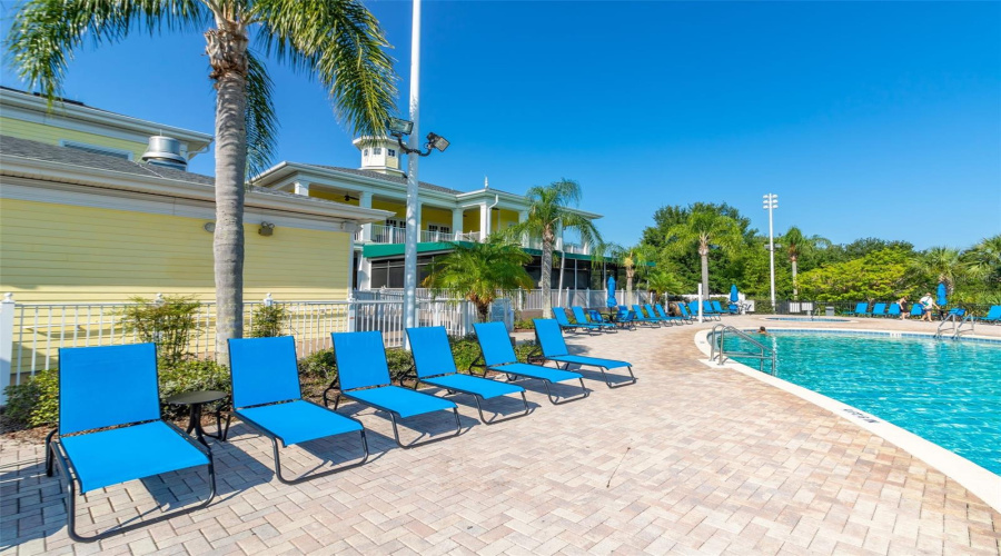 Davenport, Florida 33897, 2 Bedroom Bedrooms, ,2 Bathroombathrooms,Residential,For Sale,Rum,0,Mfrs5138719