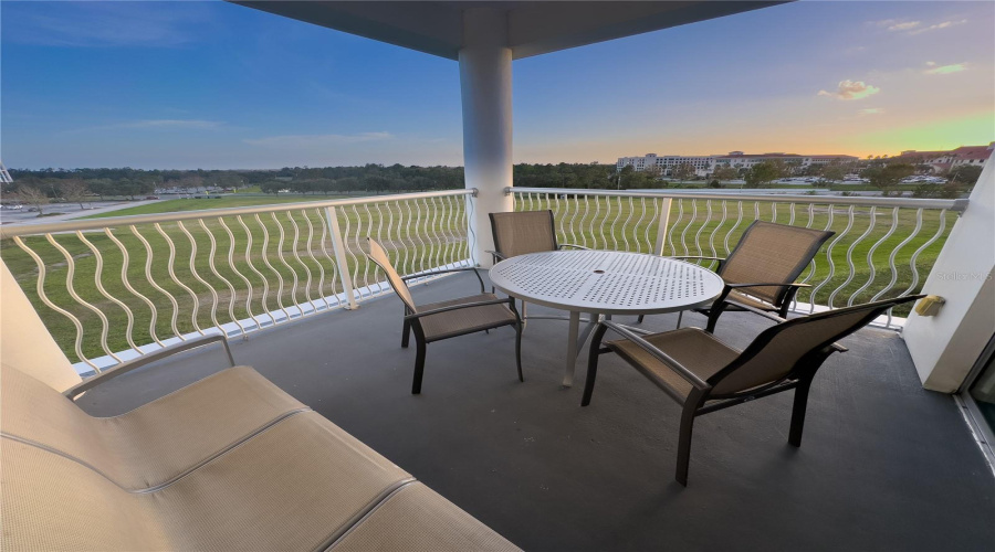 Kissimmee, Florida 34747, 2 Bedroom Bedrooms, ,2 Bathroombathrooms,Residential,For Sale,Celebration,0,Mfro6400670