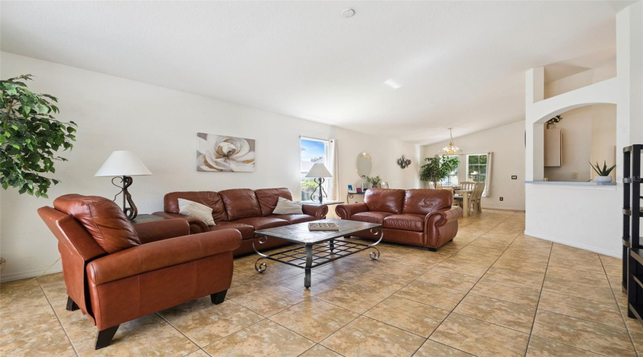 Davenport, Florida 33897, 4 Bedroom Bedrooms, ,2 Bathroombathrooms,Residential,For Sale,Troon,0,Mfro6398970