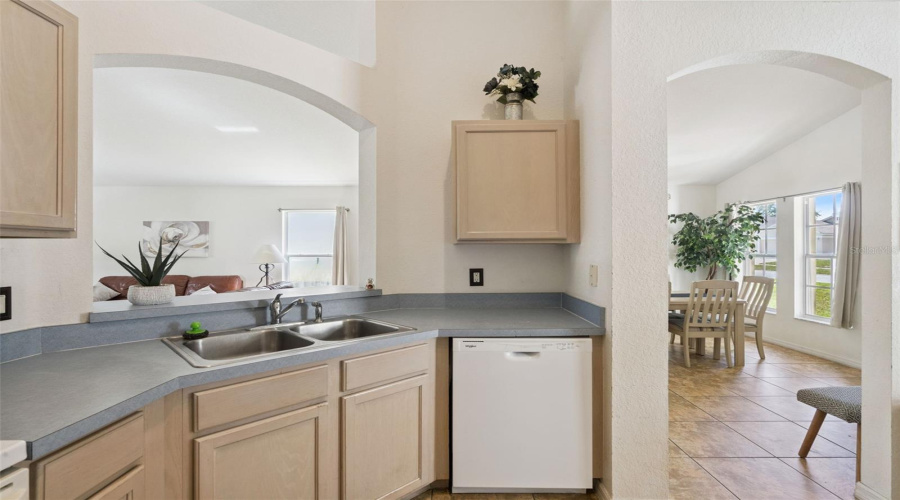 Davenport, Florida 33897, 4 Bedroom Bedrooms, ,2 Bathroombathrooms,Residential,For Sale,Troon,0,Mfro6398970