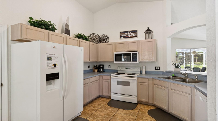 Davenport, Florida 33897, 4 Bedroom Bedrooms, ,2 Bathroombathrooms,Residential,For Sale,Troon,0,Mfro6398970