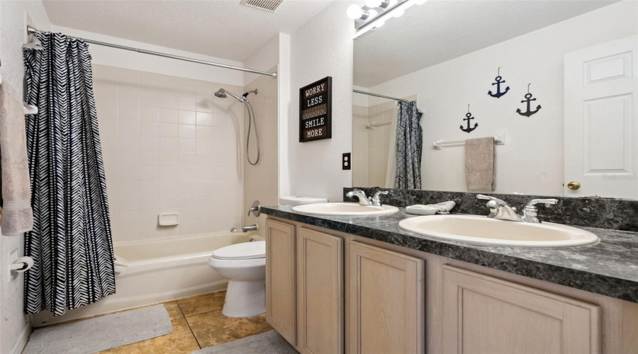 Davenport, Florida 33897, 4 Bedroom Bedrooms, ,2 Bathroombathrooms,Residential,For Sale,Troon,0,Mfro6398970