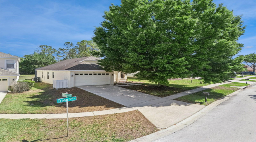 Davenport, Florida 33897, 4 Bedroom Bedrooms, ,2 Bathroombathrooms,Residential,For Sale,Troon,0,Mfro6398970