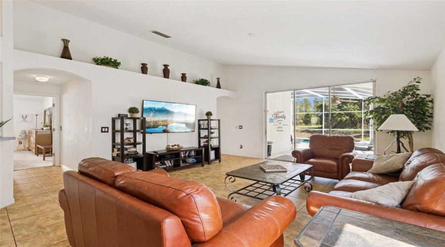 Davenport, Florida 33897, 4 Bedroom Bedrooms, ,2 Bathroombathrooms,Residential,For Sale,Troon,0,Mfro6398970