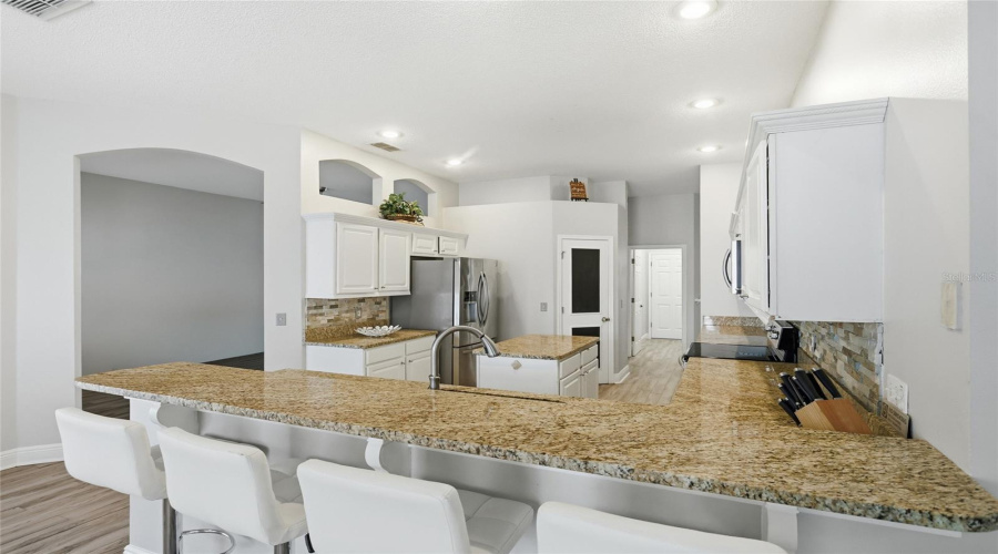 Davenport, Florida 33897, 5 Bedroom Bedrooms, ,4 Bathroombathrooms,Residential,For Sale,Ballyshannon,0,Mfrs5155082