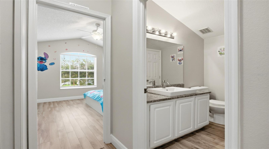 Davenport, Florida 33897, 5 Bedroom Bedrooms, ,4 Bathroombathrooms,Residential,For Sale,Ballyshannon,0,Mfrs5155082