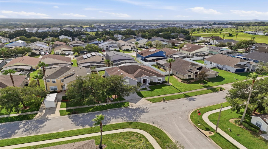 Davenport, Florida 33897, 5 Bedroom Bedrooms, ,4 Bathroombathrooms,Residential,For Sale,Ballyshannon,0,Mfrs5155082