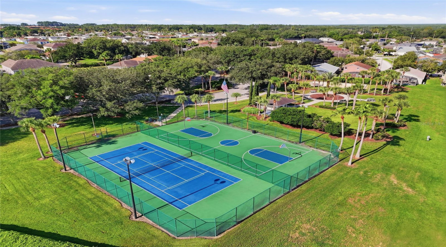Davenport, Florida 33897, 5 Bedroom Bedrooms, ,4 Bathroombathrooms,Residential,For Sale,Ballyshannon,0,Mfrs5155082