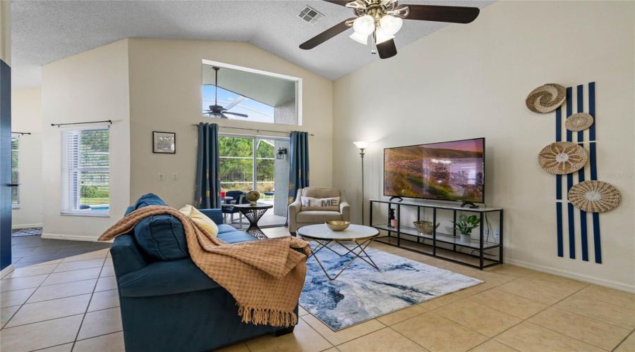 Kissimmee, Florida 34747, 4 Bedroom Bedrooms, ,3 Bathroombathrooms,Residential,For Sale,Autumn Creek,0,Mfrs5155574
