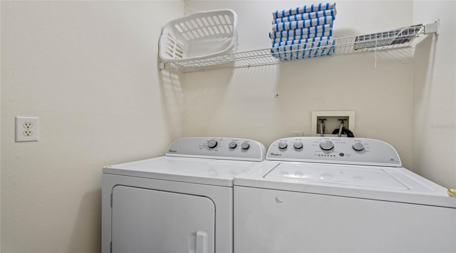 Kissimmee, Florida 34747, 4 Bedroom Bedrooms, ,3 Bathroombathrooms,Residential,For Sale,Autumn Creek,0,Mfrs5155574
