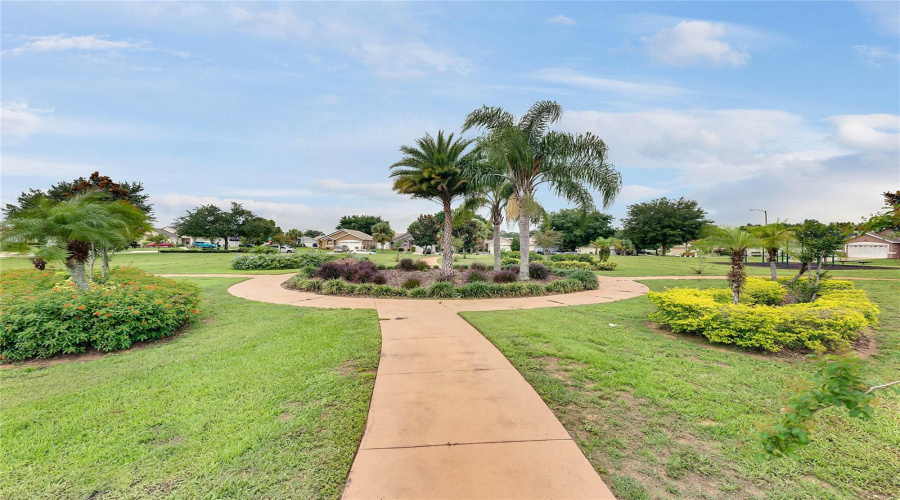 Kissimmee, Florida 34747, 4 Bedroom Bedrooms, ,3 Bathroombathrooms,Residential,For Sale,Autumn Creek,0,Mfrs5155574