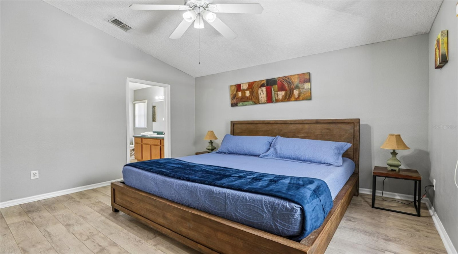 Davenport, Florida 33897, 4 Bedroom Bedrooms, ,3 Bathroombathrooms,Residential,For Sale,Pine Cone,0,Mfro6408840