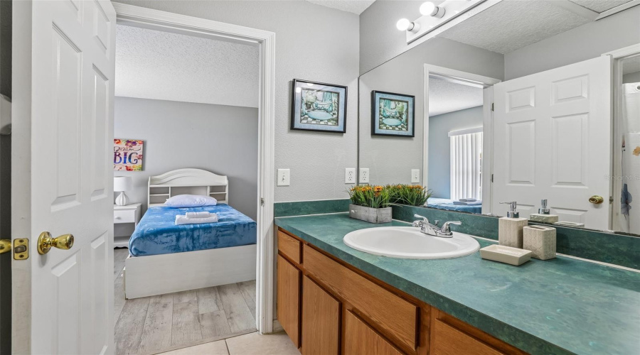 Davenport, Florida 33897, 4 Bedroom Bedrooms, ,3 Bathroombathrooms,Residential,For Sale,Pine Cone,0,Mfro6408840