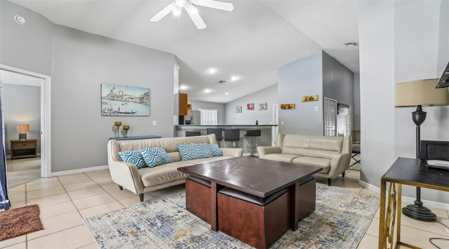 Davenport, Florida 33897, 4 Bedroom Bedrooms, ,3 Bathroombathrooms,Residential,For Sale,Pine Cone,0,Mfro6408840