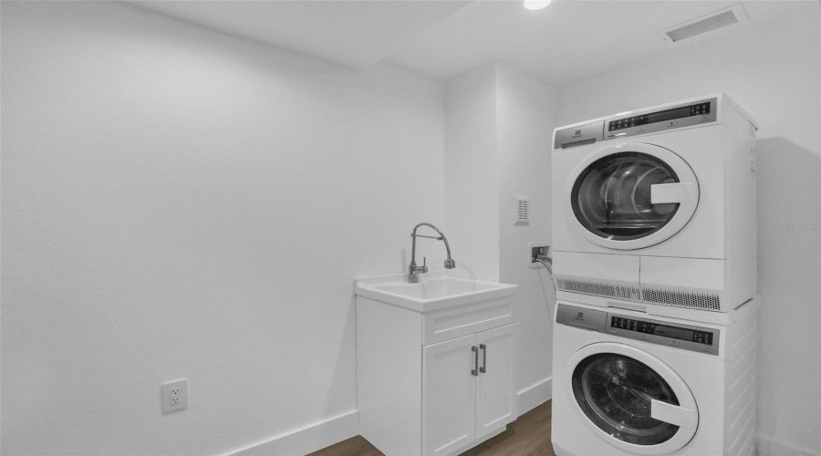 Reunion, Florida 34747, 2 Bedroom Bedrooms, ,2 Bathroombathrooms,Residential,For Sale,Gathering,0,Mfro6432930