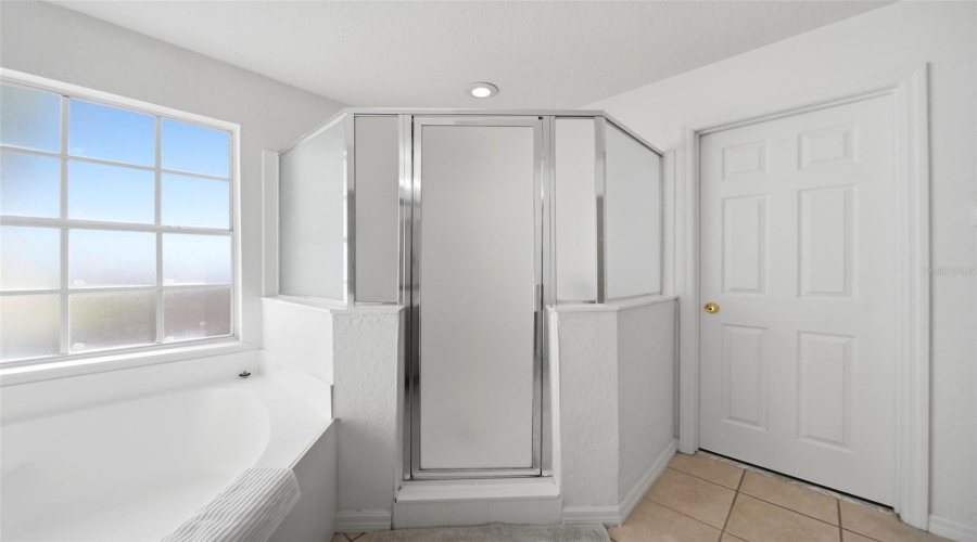 Davenport, Florida 33897, 5 Bedroom Bedrooms, ,3 Bathroombathrooms,Residential,For Sale,Gleneagles,0,Mfro6433210