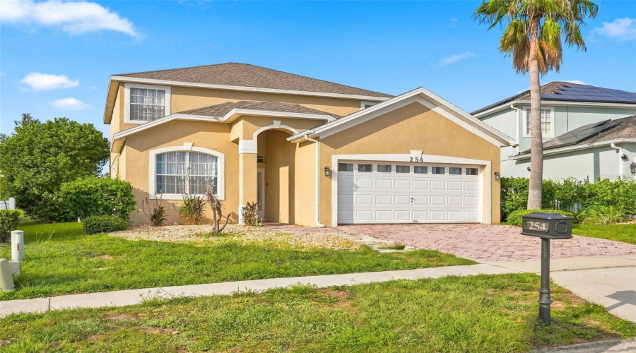 Davenport, Florida 33897, 5 Bedroom Bedrooms, ,3 Bathroombathrooms,Residential,For Sale,Gleneagles,0,Mfro6433210