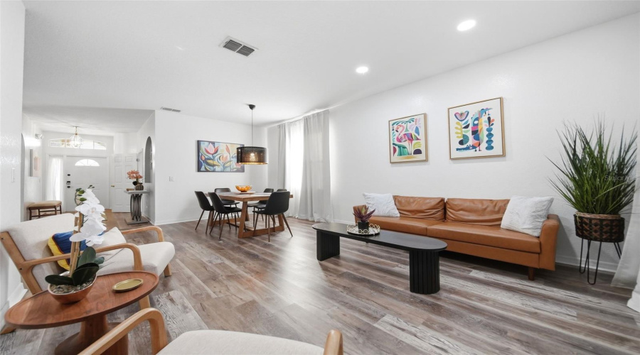 Davenport, Florida 33897, 5 Bedroom Bedrooms, ,3 Bathroombathrooms,Residential,For Sale,Gleneagles,0,Mfro6433210