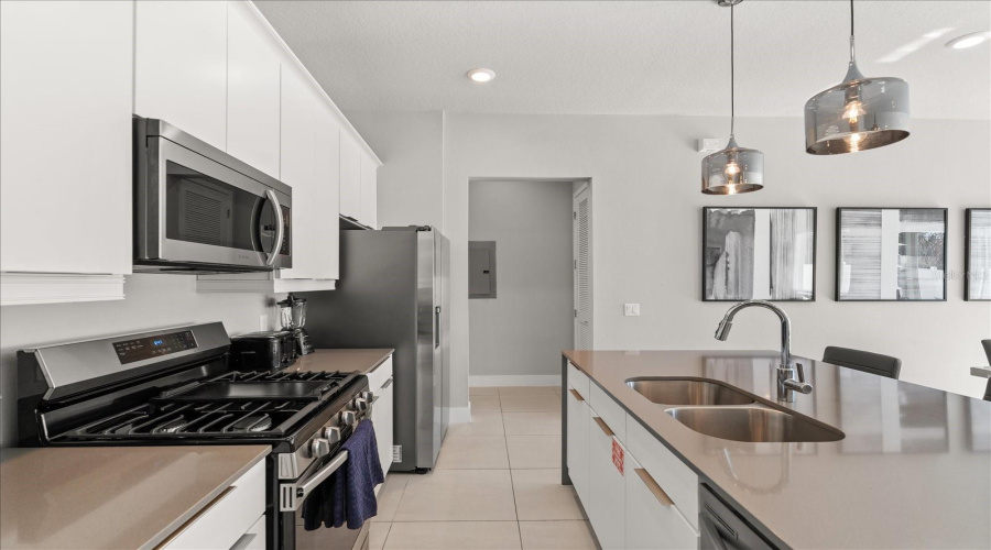 Reunion, Florida 34747, 4 Bedroom Bedrooms, ,3 Bathroombathrooms,Residential,For Sale,Sandy Ridge,0,Mfrs5141421