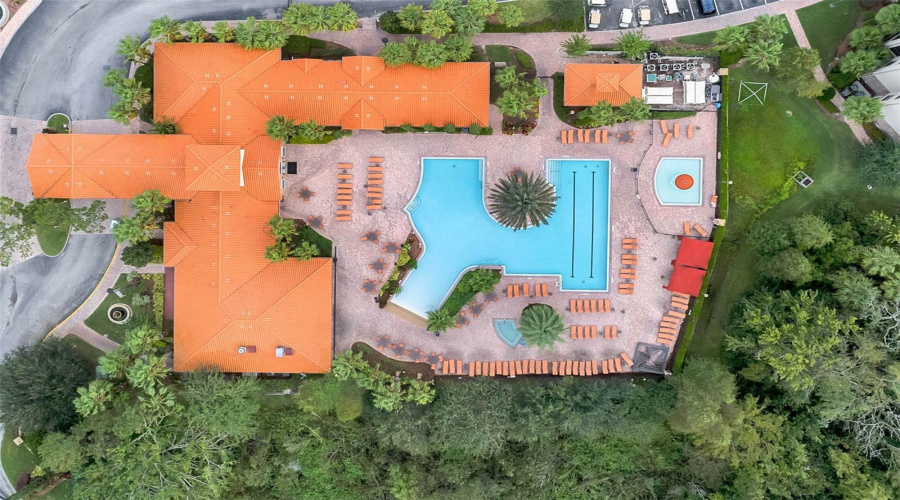 Resort Style Pool And Clubhouse