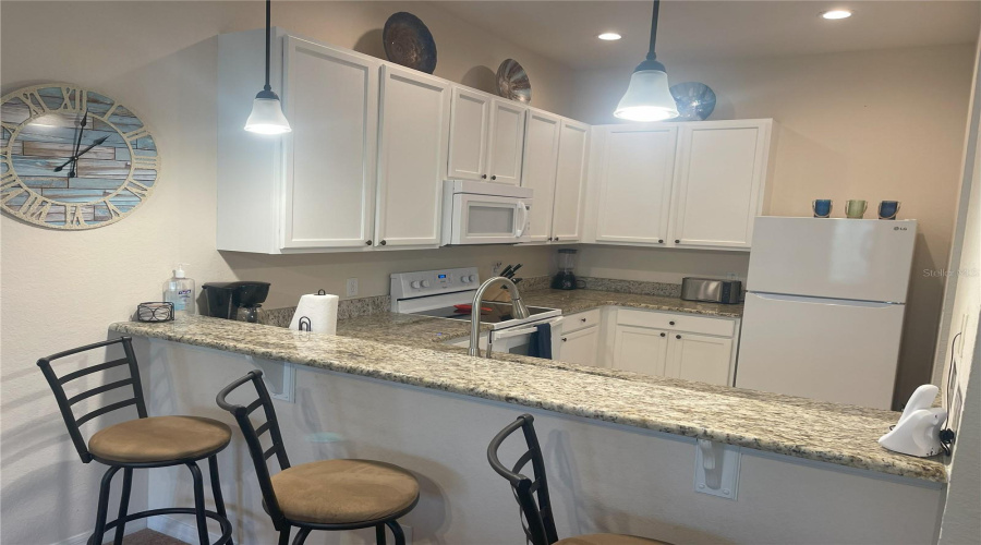 Davenport, Florida 33897, 3 Bedroom Bedrooms, ,2 Bathroombathrooms,Residential,For Sale,Rum,0,Mfro6422869