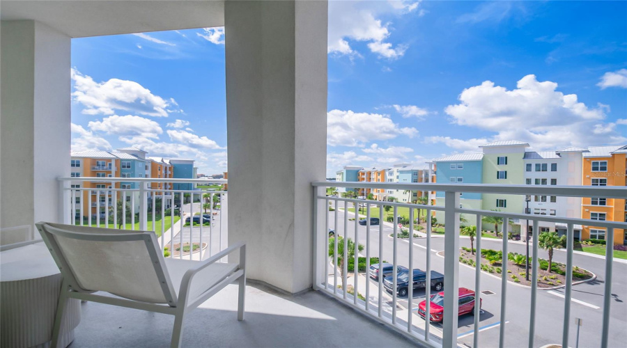 Kissimmee, Florida 34747, 2 Bedroom Bedrooms, ,2 Bathroombathrooms,Residential,For Sale,Sunset Walk,0,Mfrs5155261