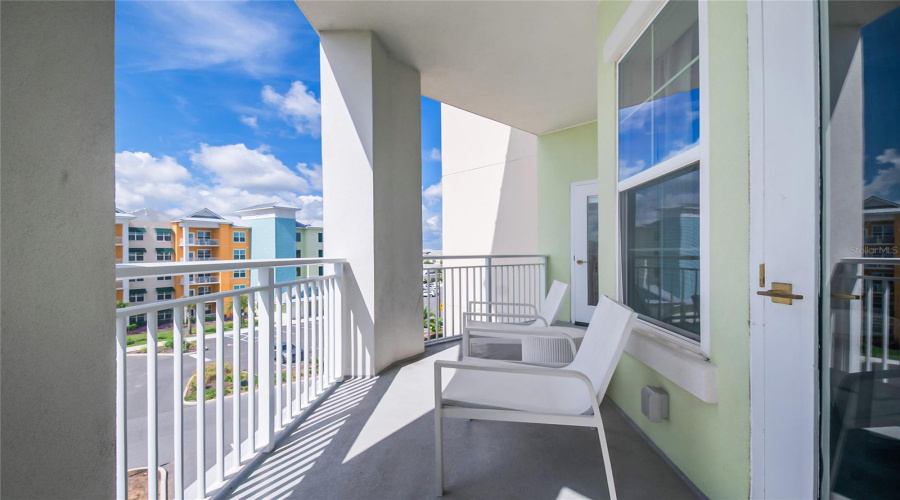 Kissimmee, Florida 34747, 2 Bedroom Bedrooms, ,2 Bathroombathrooms,Residential,For Sale,Sunset Walk,0,Mfrs5155261