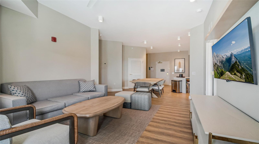 Kissimmee, Florida 34747, 2 Bedroom Bedrooms, ,2 Bathroombathrooms,Residential,For Sale,Sunset Walk,0,Mfrs5155261