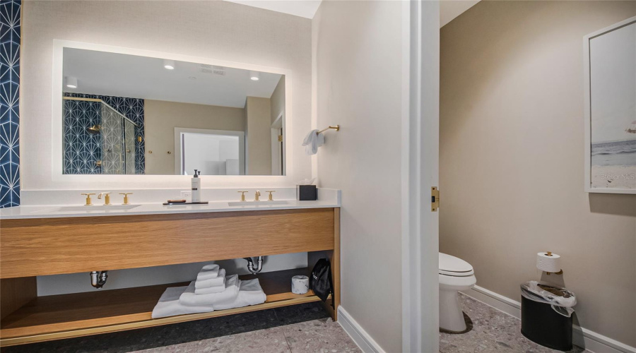 Kissimmee, Florida 34747, 2 Bedroom Bedrooms, ,2 Bathroombathrooms,Residential,For Sale,Sunset Walk,0,Mfrs5155261