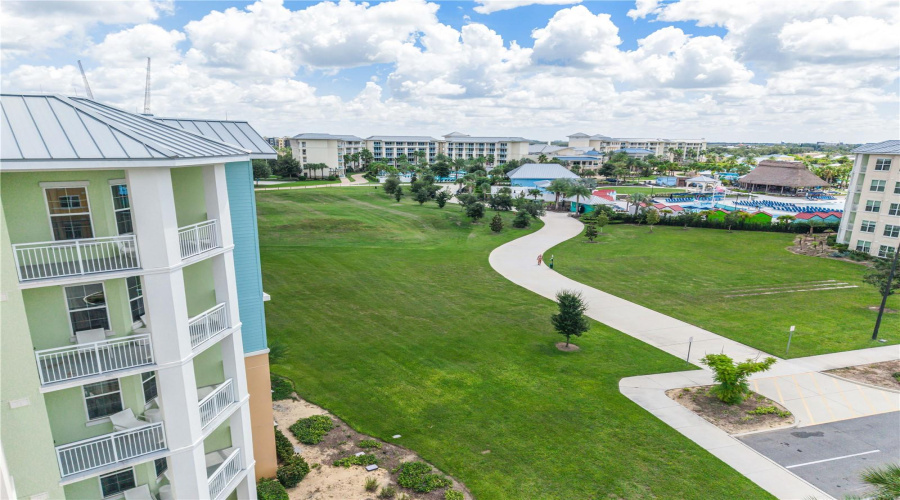Kissimmee, Florida 34747, 2 Bedroom Bedrooms, ,2 Bathroombathrooms,Residential,For Sale,Sunset Walk,0,Mfrs5155261