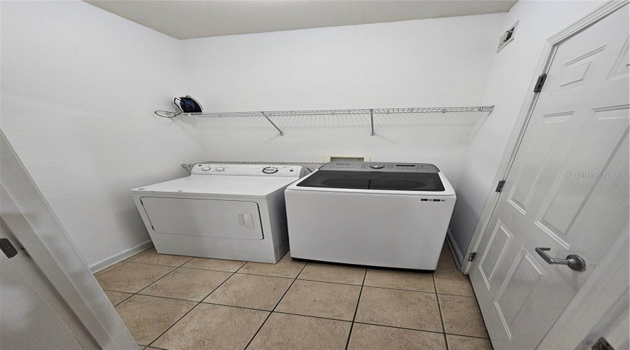 Davenport, Florida 33896, 4 Bedroom Bedrooms, ,2 Bathroombathrooms,Residential,For Sale,Terrace Ridge,0,Mfro6407367