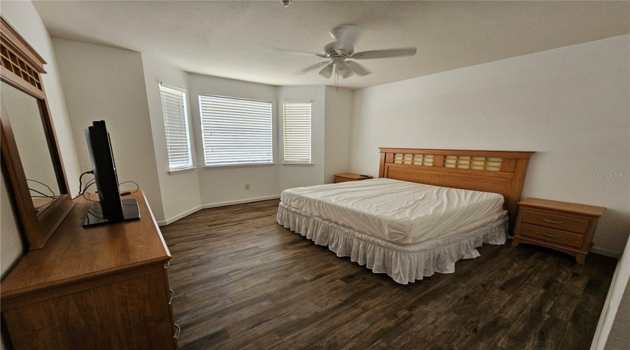 Davenport, Florida 33896, 4 Bedroom Bedrooms, ,2 Bathroombathrooms,Residential,For Sale,Terrace Ridge,0,Mfro6407367
