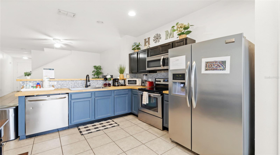 Kissimmee, Florida 34747, 3 Bedroom Bedrooms, ,3 Bathroombathrooms,Residential,For Sale,Andros,0,Mfro6432636