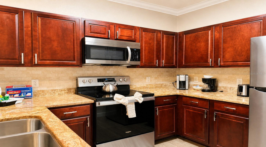 Davenport, Florida 33896, 3 Bedroom Bedrooms, ,2 Bathroombathrooms,Residential,For Sale,Tuscan,0,Mfrs5156599