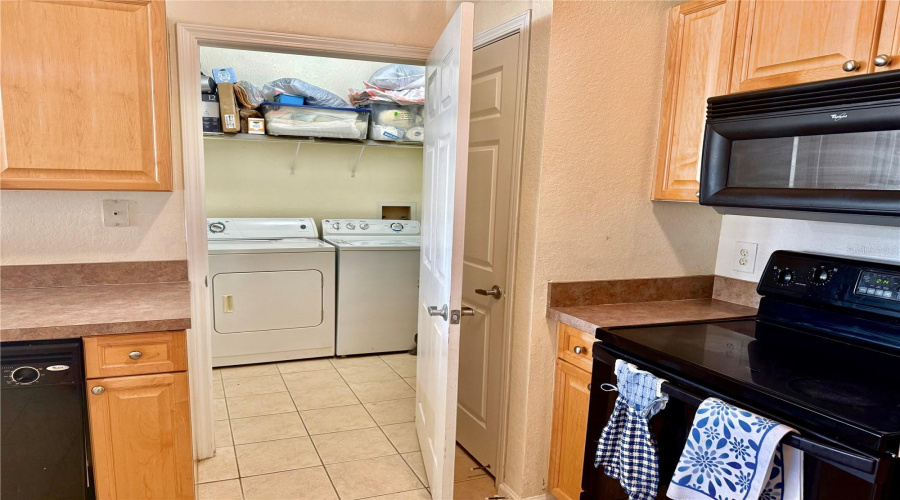 Davenport, Florida 33896, 2 Bedroom Bedrooms, ,2 Bathroombathrooms,Residential,For Sale,Terrace Ridge,0,Mfro6437783