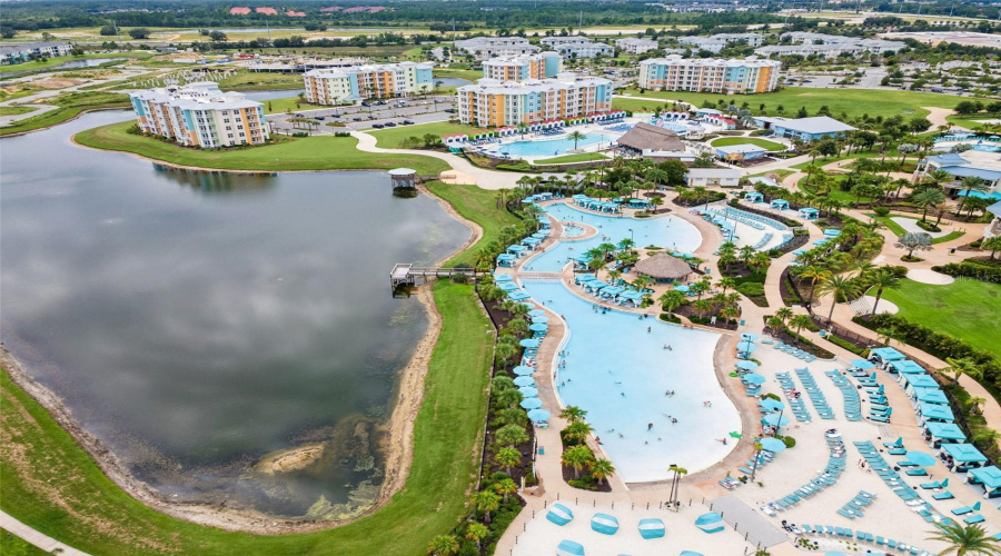 Kissimmee, Florida 34747, 2 Bedroom Bedrooms, ,2 Bathroombathrooms,Residential,For Sale,Sunset Walk,0,Mfrs5152204
